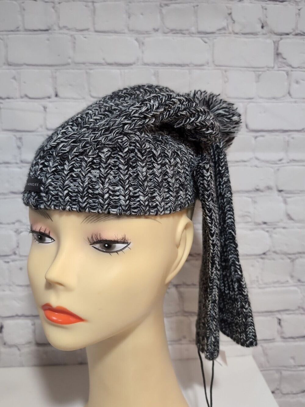 NWT Rebecca Minkoff Knit Hat/Hand Warmer Set One Size Grey/Black Neutral $70
